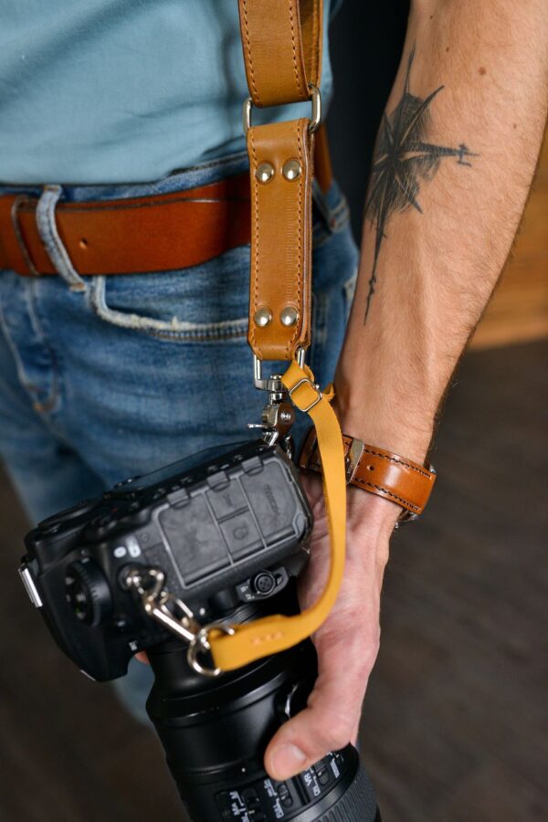 Leather Camera Harness model "SMITH" 4